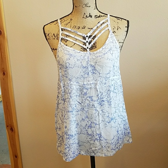 Strappy tank top - Picture 1 of 4